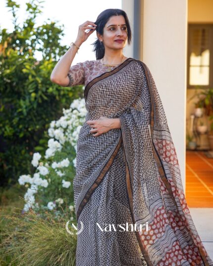 Raakh Rekha - Grey Linen Saree with Lining Work & Matching Blouse - Navshtri Family